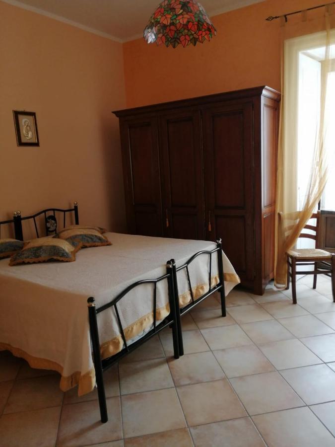 Bed And Breakfast Family Palazzo Stillitano Stilo Exterior foto