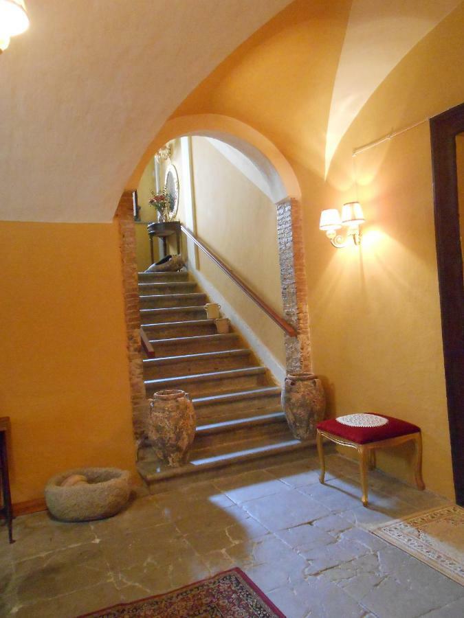 Bed And Breakfast Family Palazzo Stillitano Stilo Exterior foto